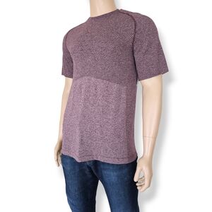 Hype Two-Tone Purple-Burgundy Black Athletic Performance Seamless T-shirt